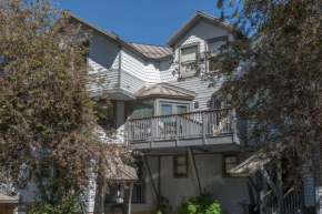 PLUNGE J by Exceptional Stays